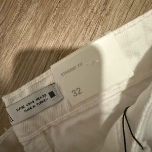 White Zara Straight Fit Jeans